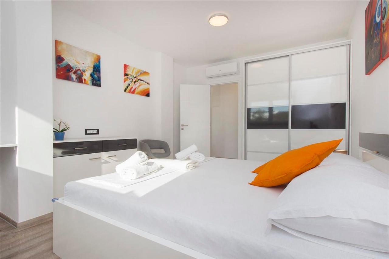 Villa Top Of Murter, Three Bedroom Apartment Exterior photo